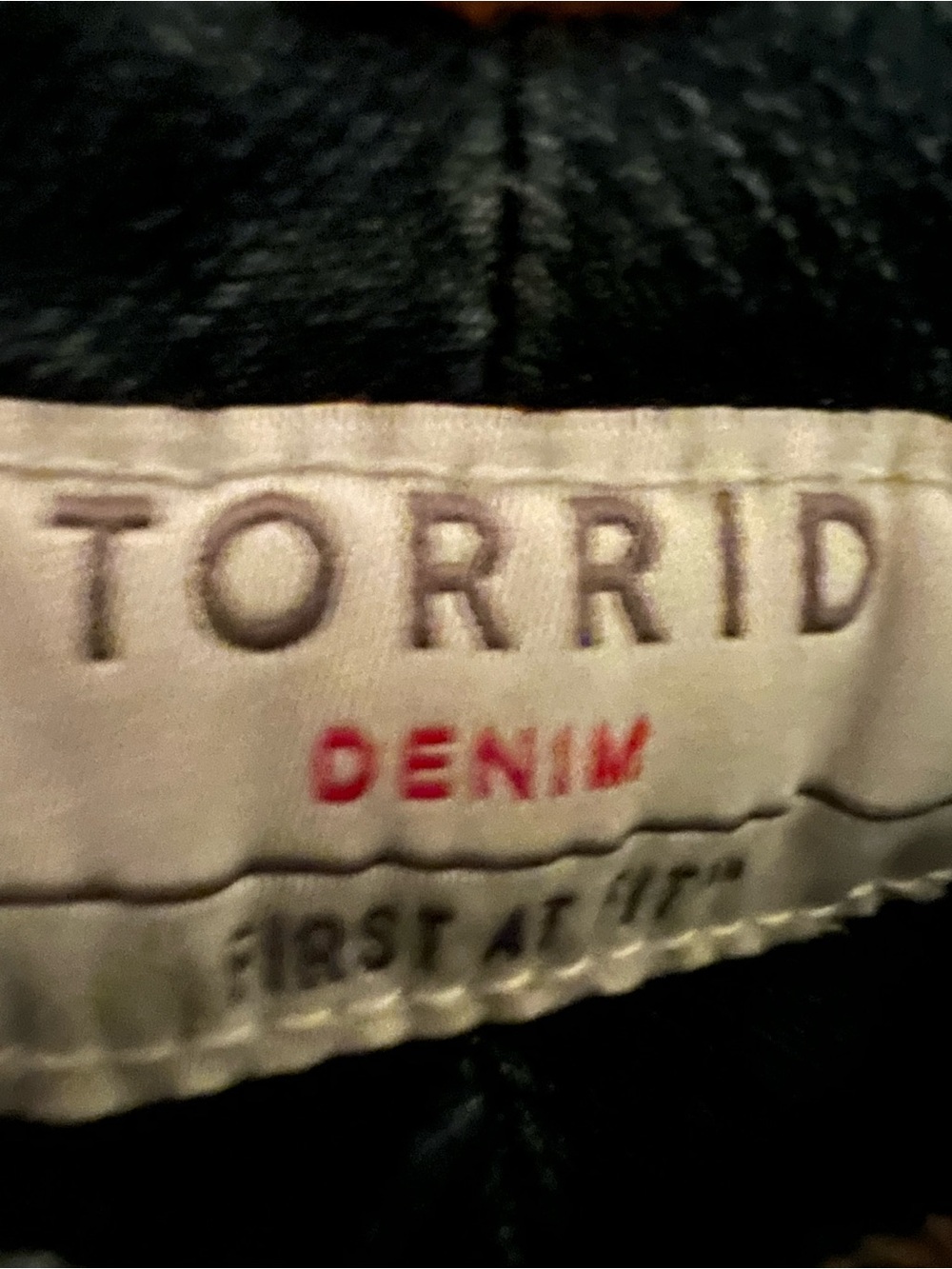 torrid Dark Blue Stretch High-Rise Jeans Size 20R - Picture 2 of 8